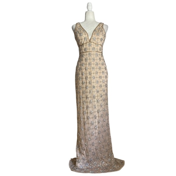 Mac Duggal Sleeveless Hand Beaded V-neck Gown Floral Jewel Maxi Dress - Picture 5 of 12